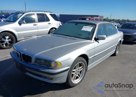 2000 BMW 740Il z USA, uszkodzony, nr VIN WBAGH8347YDP11460